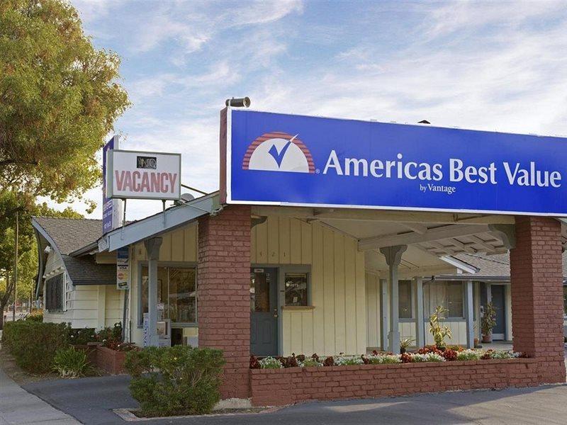 Americas Best Value Inn - Livermore Esterno foto