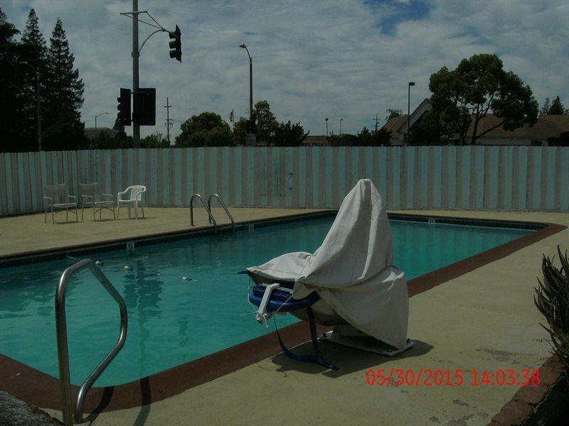 Americas Best Value Inn - Livermore Esterno foto