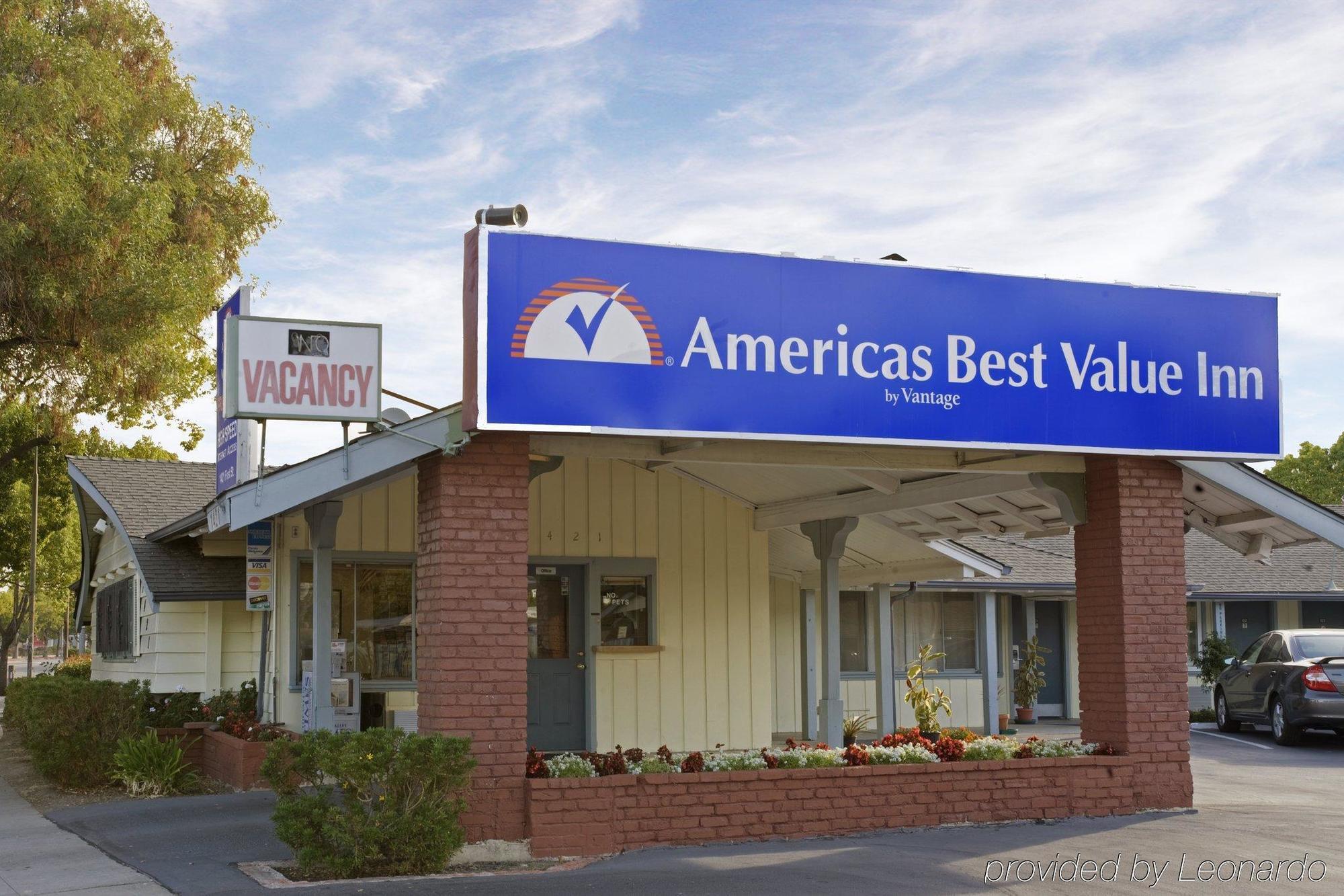 Americas Best Value Inn - Livermore Esterno foto